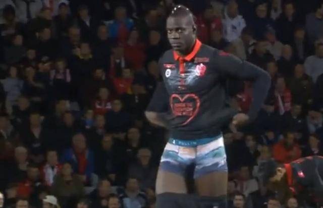 李璇：三镇开出国内球员顶薪与邓涵文续约，但没能续约成功