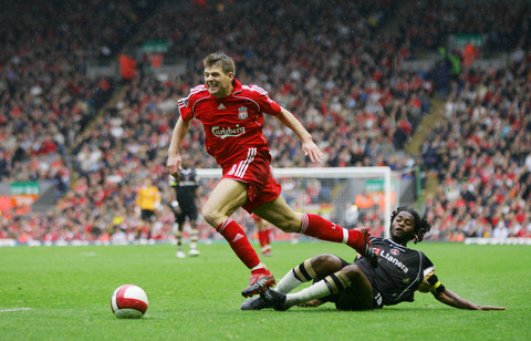 只差1球，维尼修斯欧冠进球数将追平卡卡，并列巴西球员第2位