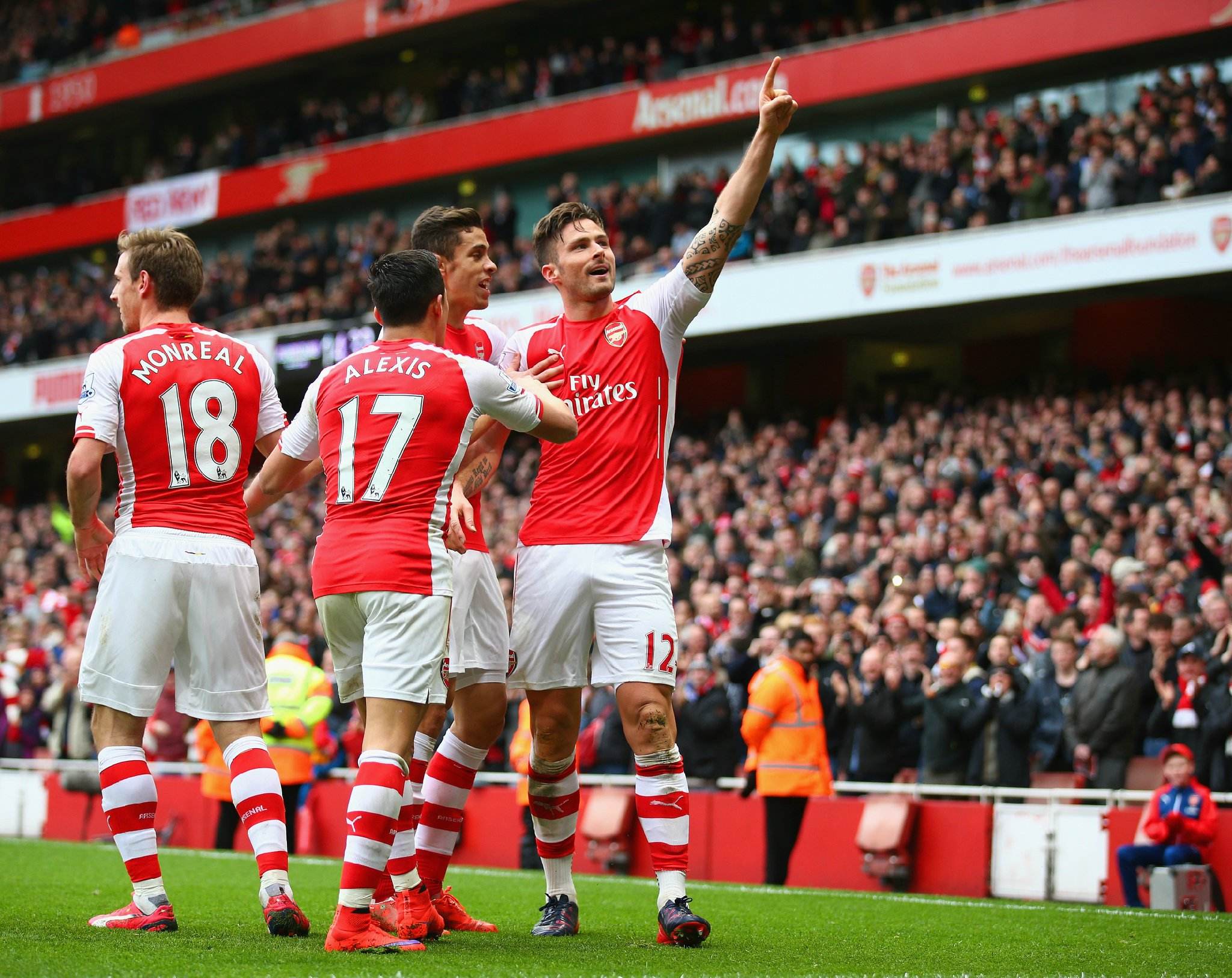 足球西甲主帅临场调整收获成效