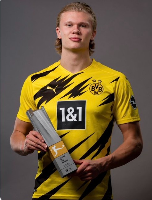 罗伯逊：制胜点球确实有点勉强，希望能继续与萨拉赫并肩作战