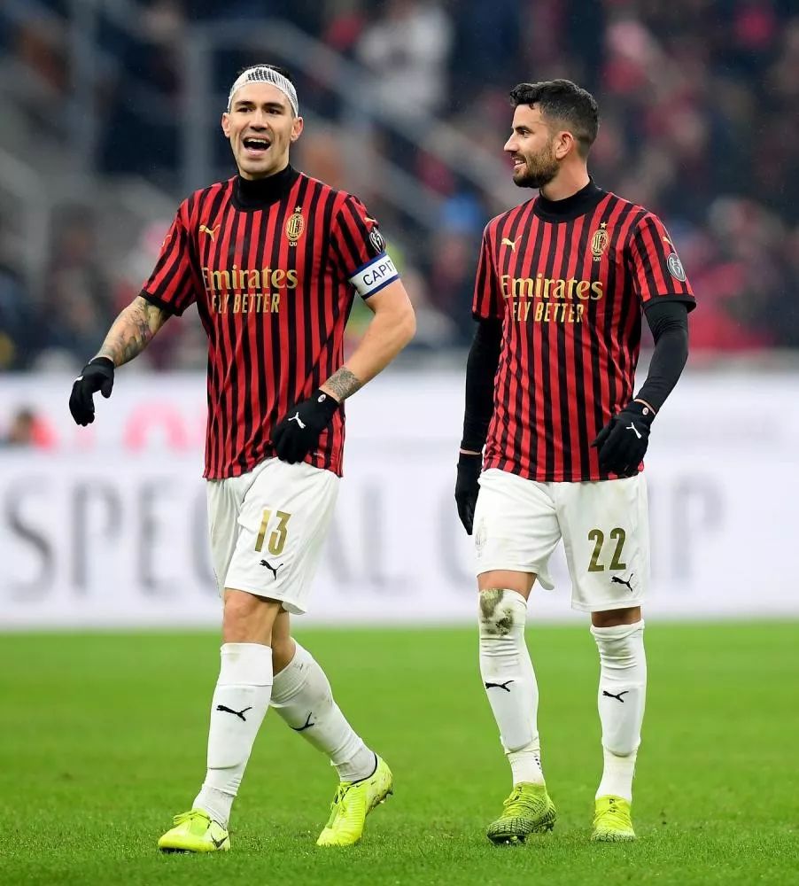 英超半场：哈兰德闪击，赖因德斯建功，曼城2-0西汉姆联（英超半场战报：哈兰德先拔头筹，赖因德斯再下一城，曼城2-0领先西汉姆联）